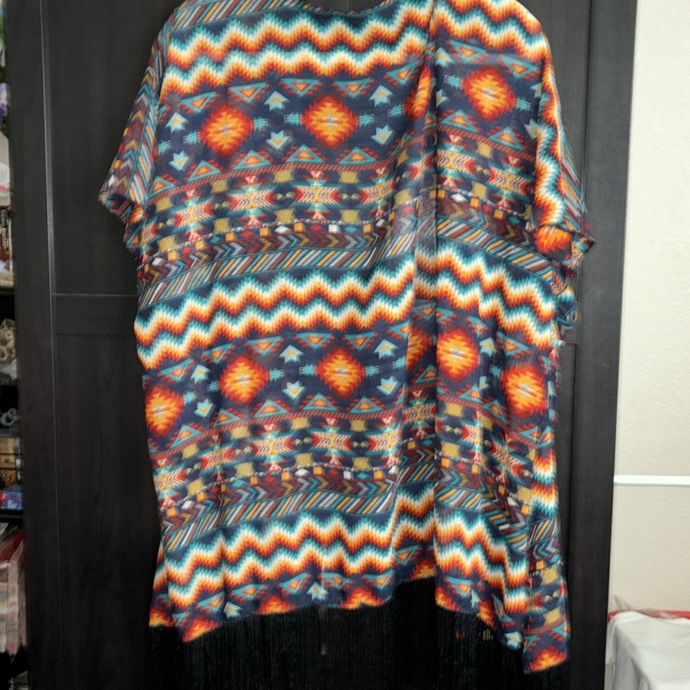 VEST (TRIBAL) - Picture 2 of 2